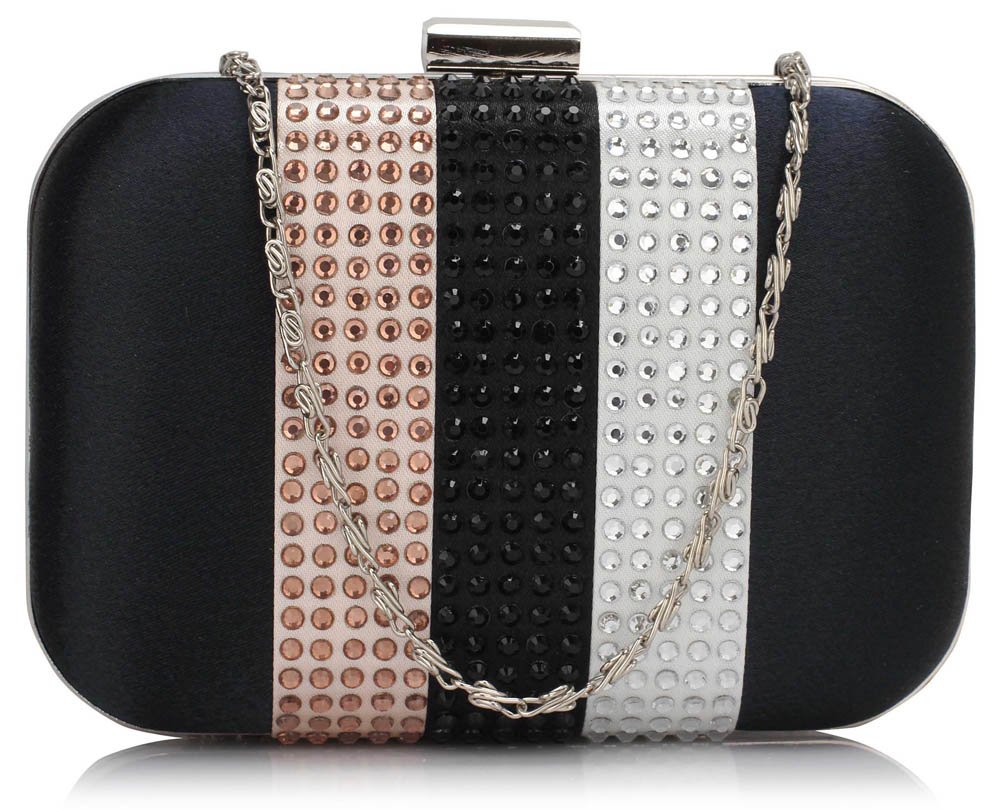 navy clutch bag quiz