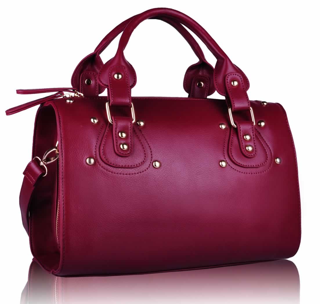 is-handbag-considered-hand-luggage-semashow