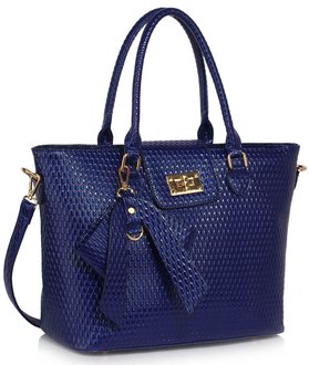 LS00485 - Navy Grab Bag With Bow Charm