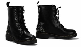 LSS00113 - Black Studded Chunky Boots