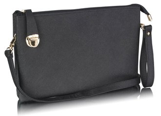 AG00280 - Black Flat Crossbody Bags