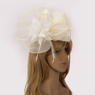 LSH00205 - Ivory Flower & Feather Fascinator on Comb